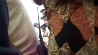 გამხდარი ქერა კადენს ...