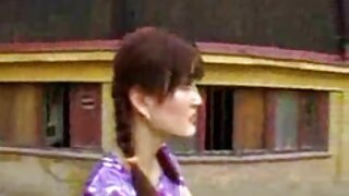 Skanky chick უზარმაზ ...